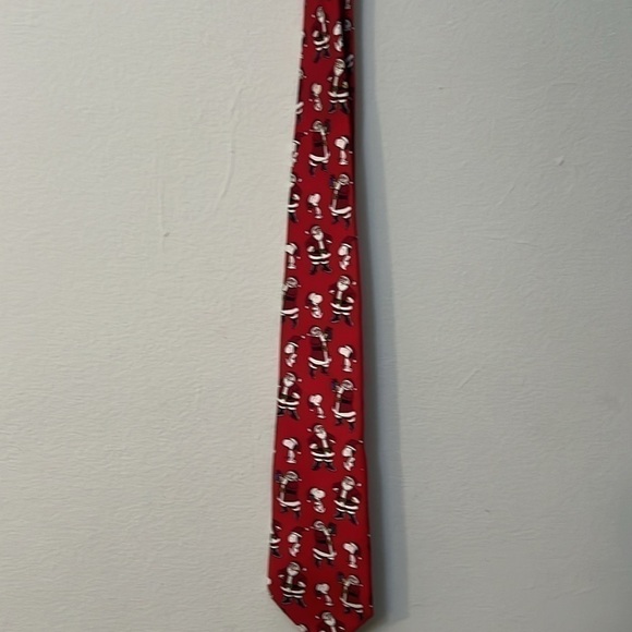 Tie Peanuts Snoopy and Santa holiday tie - Picture 4 of 10